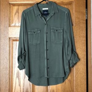 American Eagle Boyfriend fit soft button down